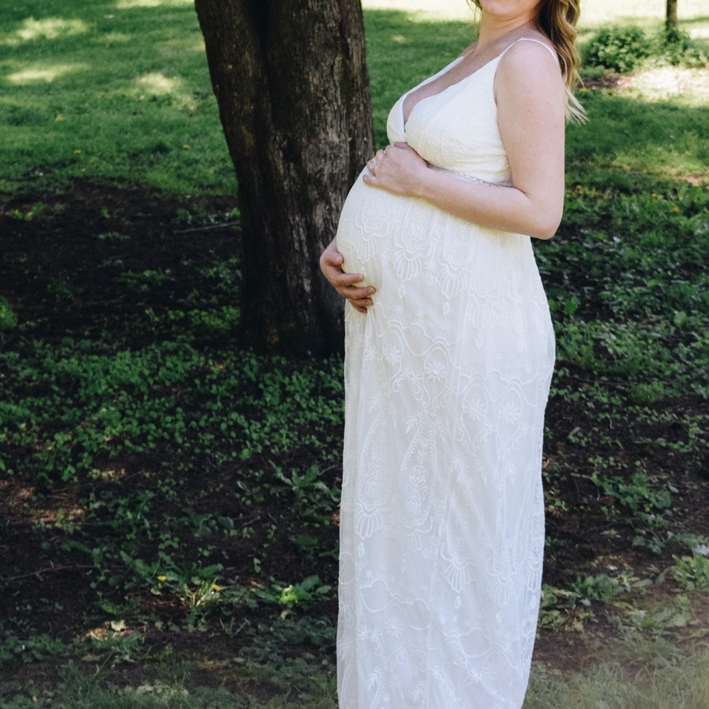 White lace maxi dress